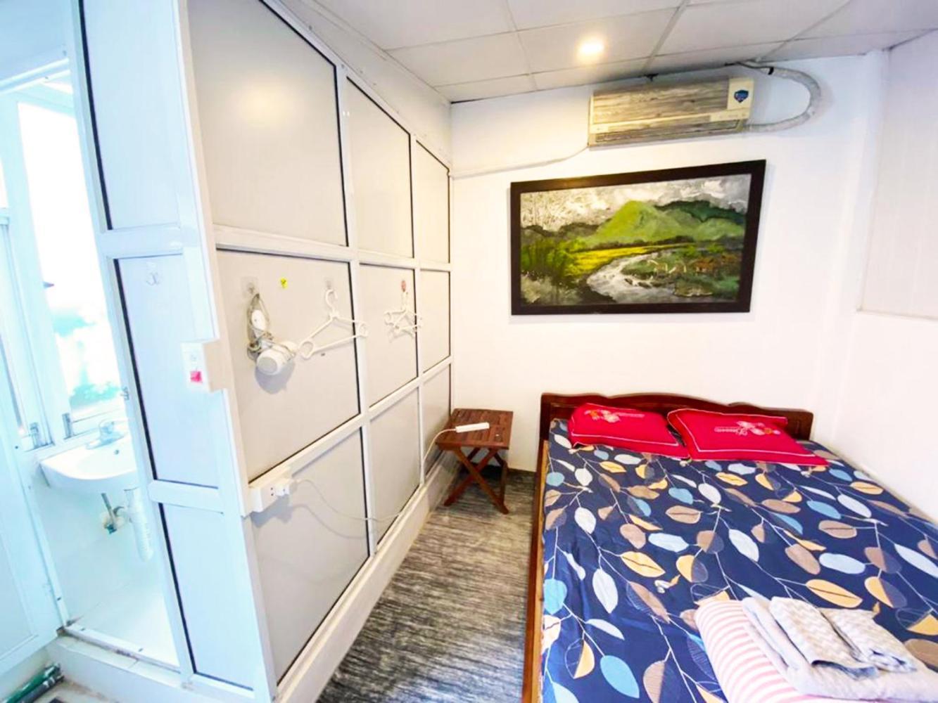 Mini Homestay Hanoi Bagian luar foto